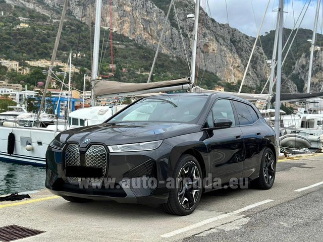 Прокат БМВ iX xDrive40 электромобиль в Монте-Карло