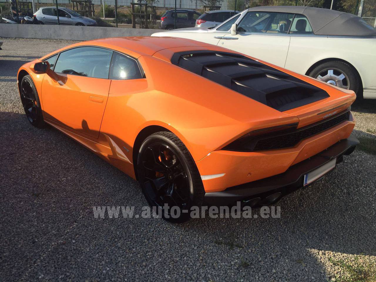 Rent the Lamborghini Huracan LP 610-4 Orange car in La ...