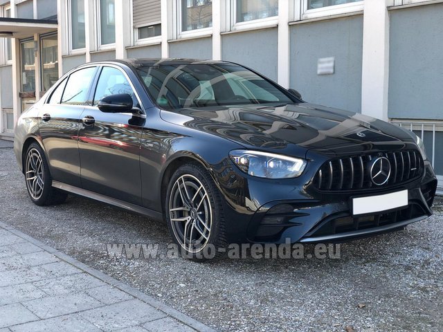 Rental Mercedes-Benz AMG E 53 4MATIC+ Turbo in Fontvieille